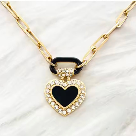 Enamel heart gold plated pendant necklace
