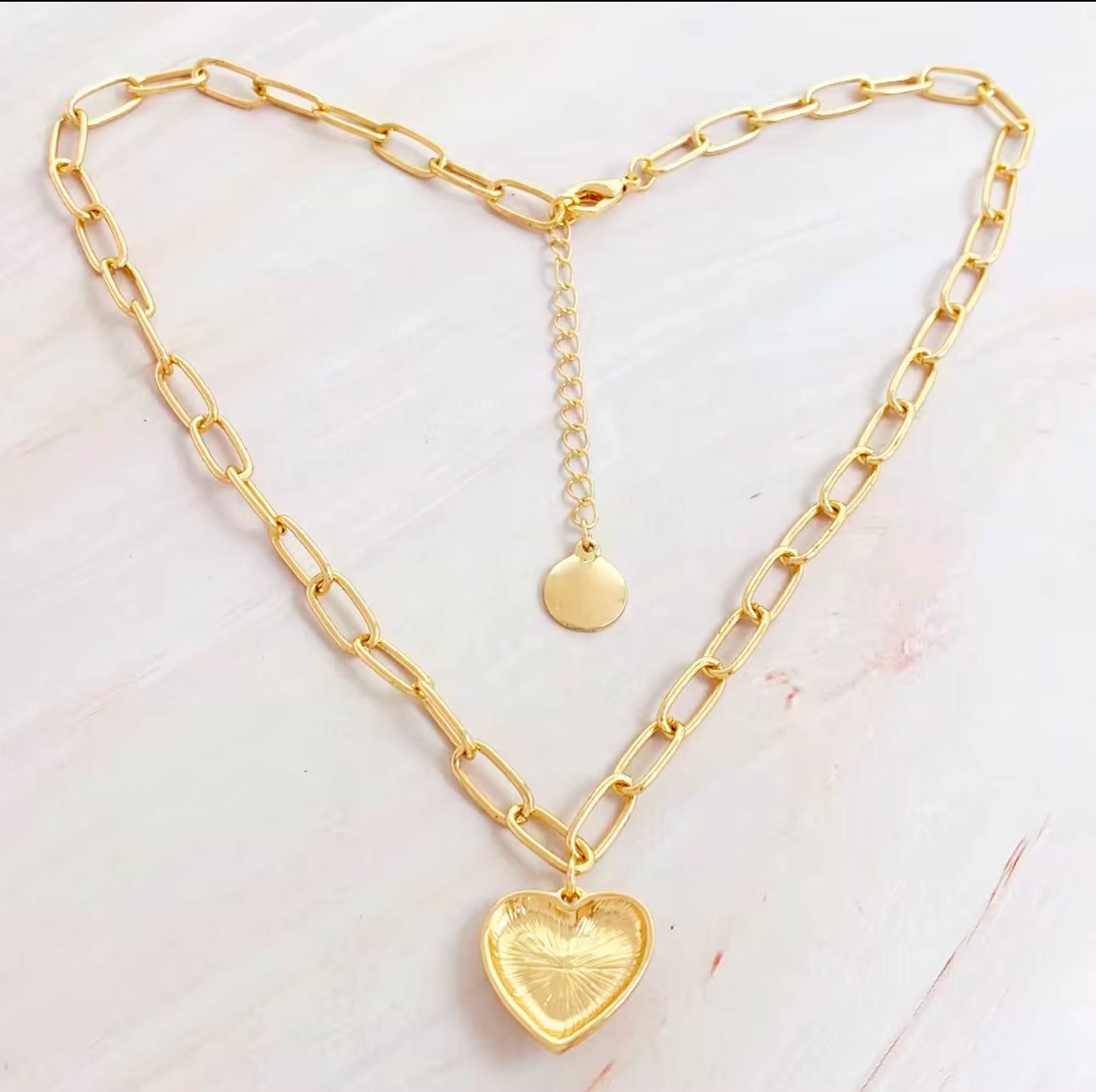 Heart crystal pendant necklace